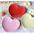 Haonai FDA,LFGB approved 8 inch heart shaped ceramic dessert plate ceramic cake plate snack plate